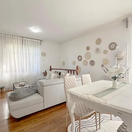 Con Jardín Y Parking En Santurce * Portugalete