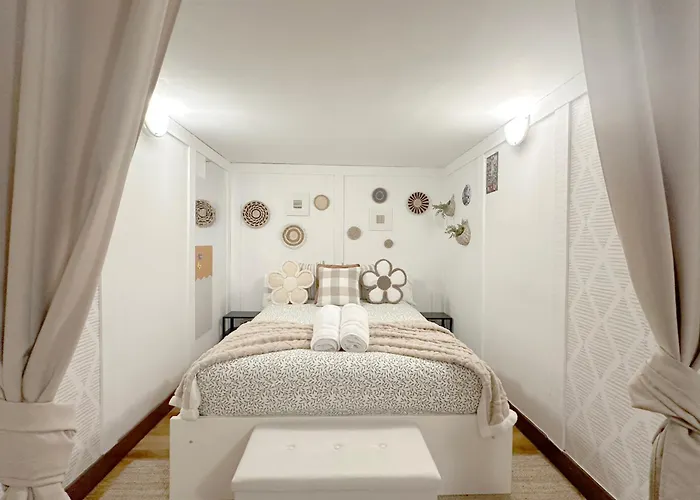 Con Jardín Y Parking En Santurce * Portugalete