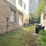 Con Jardin Y Parking En Santurce Apartmán